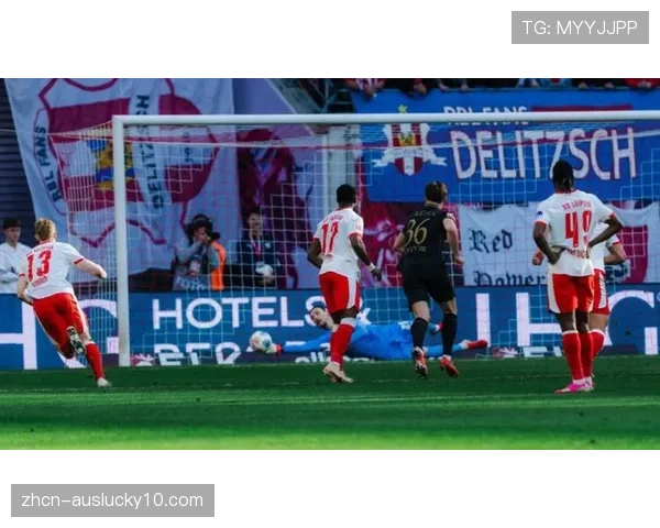 镜头回顾：克莱蒙门将迪奥的神奇三连扑，力保球门不失